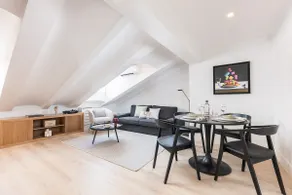 Homeclub | Modern Apartment in Salamanca - Image 4