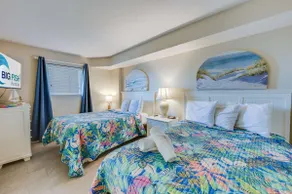 Amazing Baywatch 3BR with Pools Direct Ocean Front - Image 4