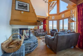 Chalet Vansamis, breathtakinng views & sauna - Image 2