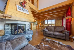 Chalet Vansamis, breathtakinng views & sauna - Image 3