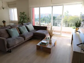 Stunning 3 bedroom apartment! - Image 4