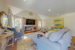 Spacious Lakefront Estate with Pool & Views - Image 5