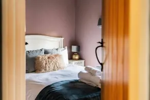 Host & Stay - The Chapel in Thornham - Image 3