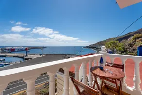 Maison de vacances 'Puerto De La Estaca 1' avec vue sur la mer et terrasse privée - Image 4