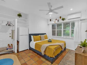 Cozy garden beach villa#4/king bed - Image 5