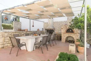Afroditi 4 Villa - Image 4