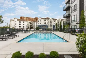 Premium w/ Huge Patio, near Vanderbilt & Downtown - Image 2