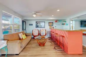 Wet Bar, Outdoor Games, Gulf Views, Pet Friendly - Image 2