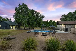 Ranch+Guesthouse—Pool+Hot Tub—Sleeps 16—Goats - Image 5