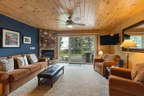 The North Shore Cottage - Image 5