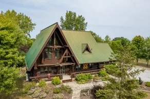 Log Cabin Bliss with Pool-Perfect for Groups - Image 2