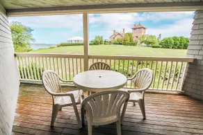 1BR Condo w/ Bay Views + Jacuzzi Tub - Image 2