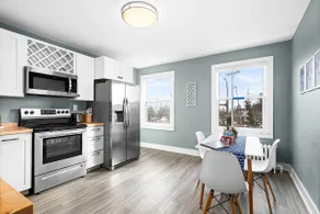 Lakeside Condo, Heirloom Vacations - Image 3