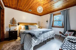 Riverfront Cabin wFirepit Pool Table Porch WiFi - Image 3