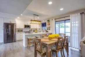 5 Mi to Beach: Jupiter Townhome w/ Pool Access - Image 2