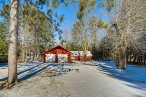 Lakefront Townsend Cabin w/ Fire Pit & Dock! - Image 3