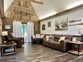 Doc's Cottage - A-Frame in Piggott, AR - Image 3