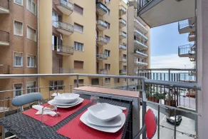 Appartement 'Perla Marina Savona' avec vue mer, climatisation et parking - Image 2
