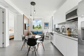 Amazing apartment prime location - Image 3