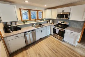 Sparta Hillside Cabin Hot tub Wi-Fi Dog Friendly - Image 4