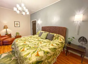 Captain's Quarters | One Bed Condo on Ohio River - Image 5
