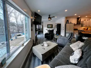 37PA Superbly appointed riverfront home in LIttleton! Skiing, hiking, firepit, wifi! - Image 4