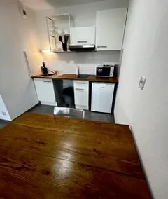 2 bedrooms with pool overlooking the golf course - Image 3