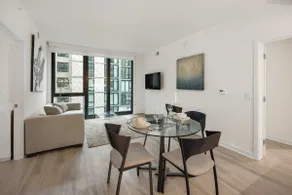 2BR Near Metro & Union Station | Family-Friendly - Image 3