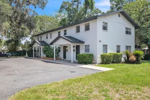 Be Our Guest - Cozy Townhome Near Downtown Ocala - Image 2