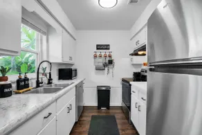 Be Our Guest - Cozy Townhome Near Downtown Ocala - Image 4