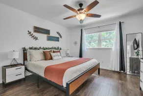 Be Our Guest - Cozy Townhome Near Downtown Ocala - Image 5