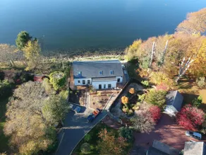 Ferrypoint House - Image 2