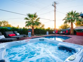 Modern Roose-Private Pool-In Old Town Scottsdale - Image 5