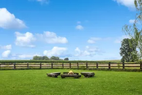 Sawyer Farmhouse -Spacious Retreat with 5 Bedrooms - Image 4