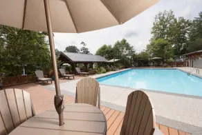 Cozy 1BR Tiny Home with Pool Access and Free Tix - Image 2