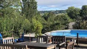 Outshot Barn, with swimming pool near Hay-on-Wye - Image 5