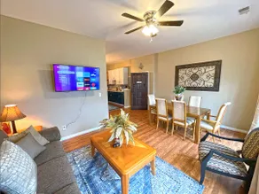 Harbor Master|2 Bed Condo Waterfront on Ohio River - Image 2
