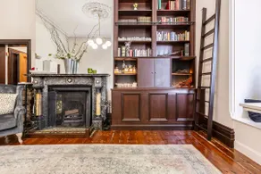 Elwood Manor - A Restored Art-Deco Gem - Image 2