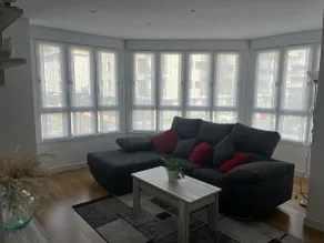 Bright, spacious apartment with garage - Image 3