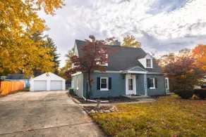 *GameRoom*Pool*2663ft²*King Bed*65” TV*1000 Mbps - Image 2