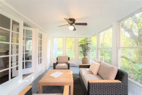 *GameRoom*Pool*2663ft²*King Bed*65” TV*1000 Mbps - Image 4