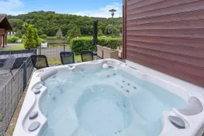 FRONT-LINE luxury wellness house right on the swimming lake - Image 3