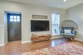 Historic Loveland Apt: Walk to Little Miami River! - Image 4