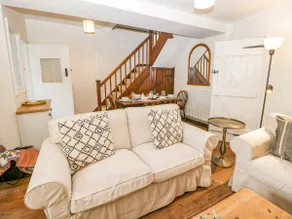 Hunters Cottage - Image 4