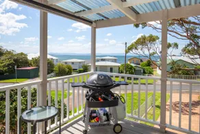 Seahaven - Pet Friendly with Ocean Views- 2 Mins to Beach - Image 3