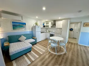 Driftwood - Bunbury - Image 2