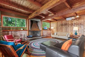Lakeside Serenity | Retro Cabin | Private Dock - Image 5
