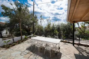 Rosa's House Lefkada AV Properties - Image 3