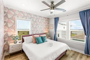 Family Friendly 3-Bedroom Coastal Escape - Image 4