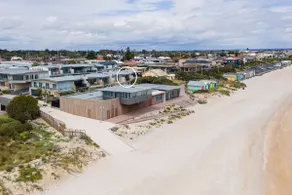 Groves Sunset Views in Aspendale - Image 2